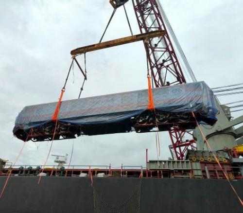 四川東方物流助力“一帶一路”建設(shè)圓滿(mǎn)完成中車(chē)出口莫桑比克貝拉港項(xiàng)目國(guó)內(nèi)運(yùn)輸